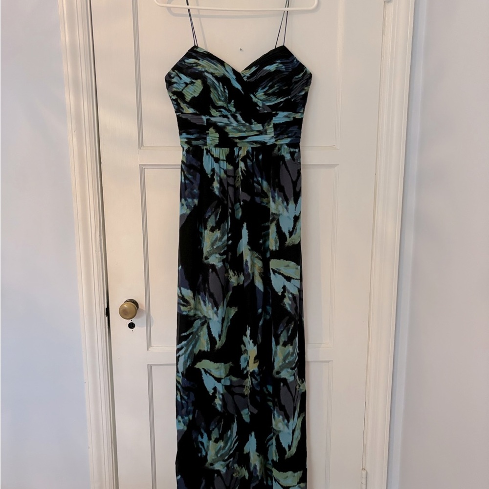 Banana Republic, women’s party, evening, prom dress. 100% silk/polyester lining